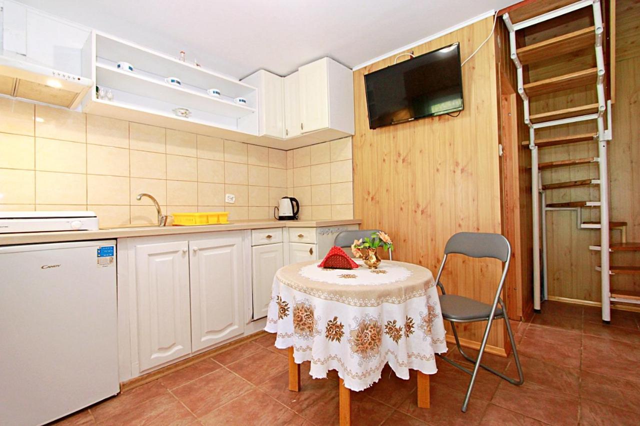 Domki Wczasowe Mazury - Ferienhaus Masuren - Do 12 Osob - Idealny Dla Grup Dluzek Exteriér fotografie
